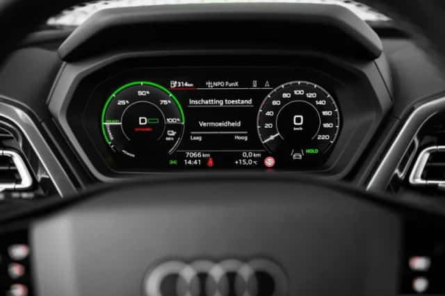 Audi Q4 (2025) thumbnail 12