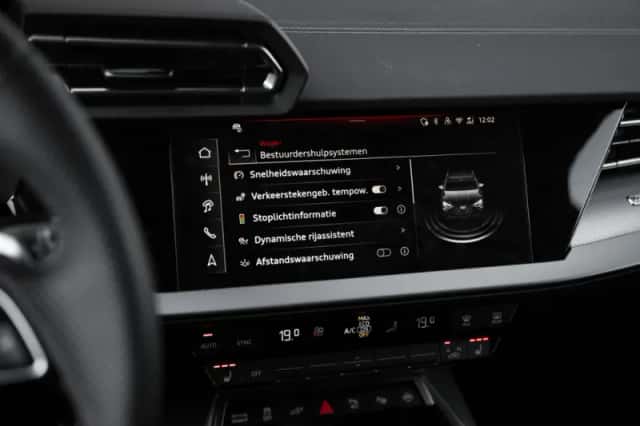 Audi A3 (2025) thumbnail 24