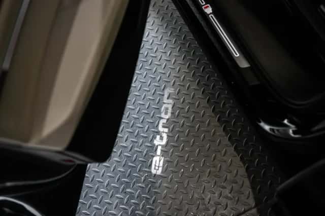 Audi Q8 (2024) thumbnail 27