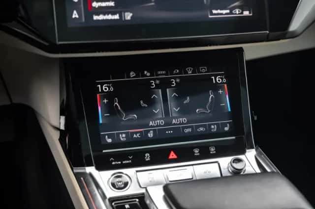 Audi Q8 (2024) thumbnail 34