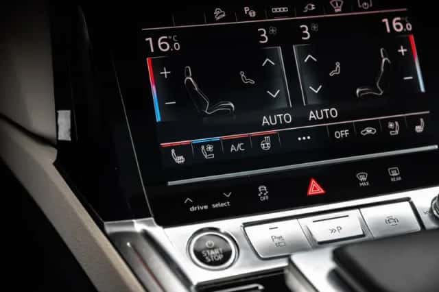 Audi Q8 (2024) thumbnail 35