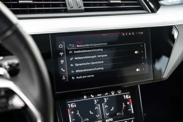 Audi Q8 (2024) thumbnail 40