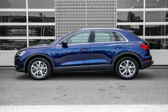 Audi Q3 (2021) thumbnail 5