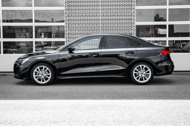 Audi A3 (2025) thumbnail 5