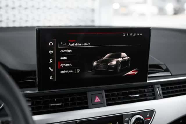 Audi A5 (2022) thumbnail 24