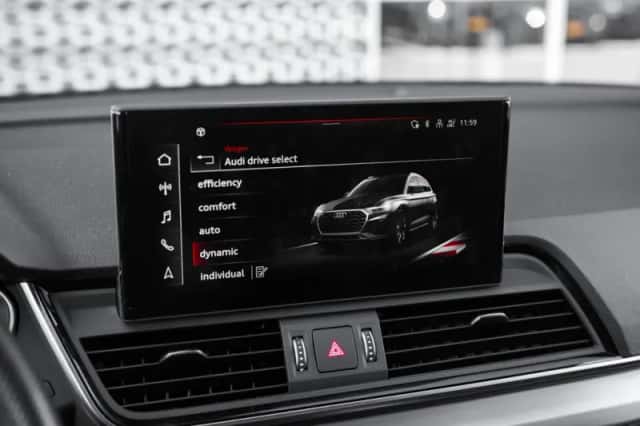Audi Q5 (2022) thumbnail 26
