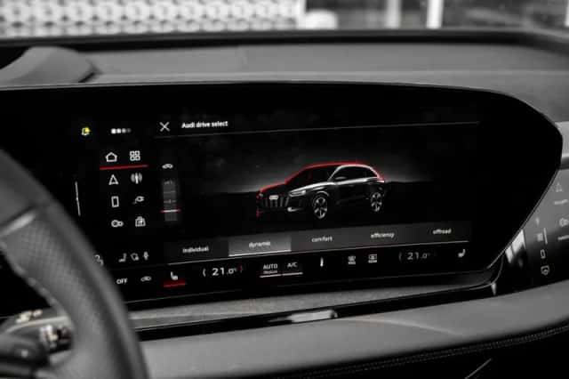 Audi Q6 e-tron (2025) thumbnail 27