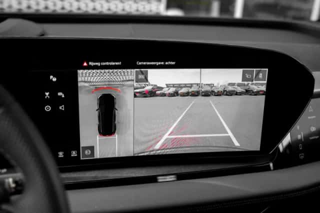 Audi Q6 e-tron (2025) thumbnail 36