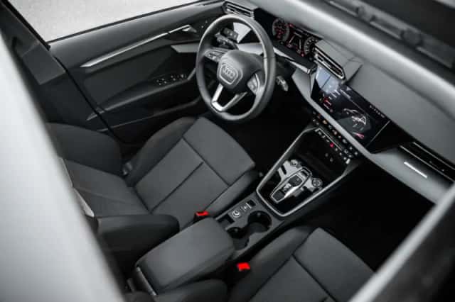 Audi A3 (2025) thumbnail 9