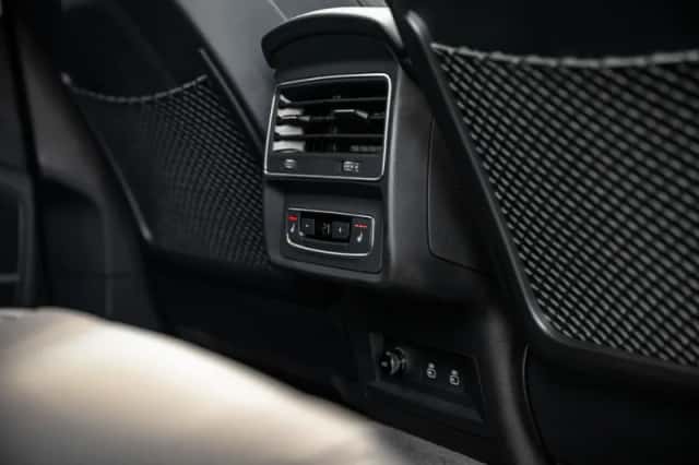 Audi Q8 (2025) thumbnail 25