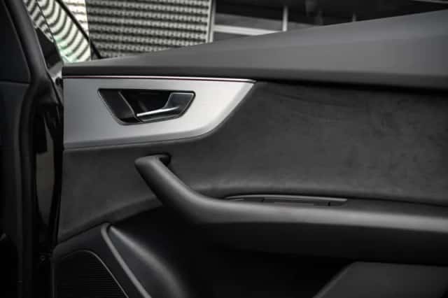 Audi Q8 (2025) thumbnail 28