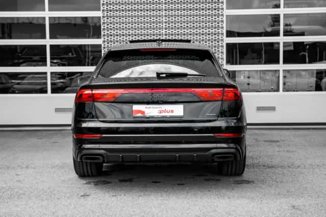 Audi Q8 (2025) thumbnail 4