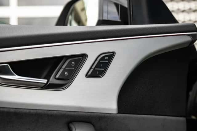 Audi Q8 (2025) thumbnail 35