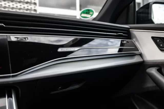 Audi Q8 (2025) thumbnail 42