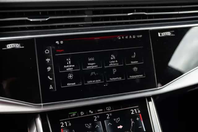 Audi Q8 (2025) thumbnail 48