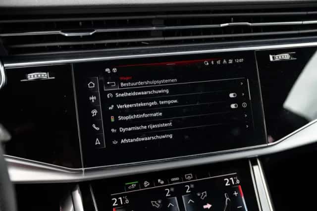 Audi Q8 (2025) thumbnail 52