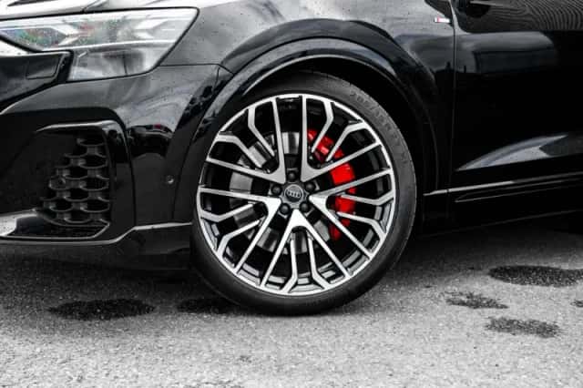 Audi Q8 (2025) thumbnail 8