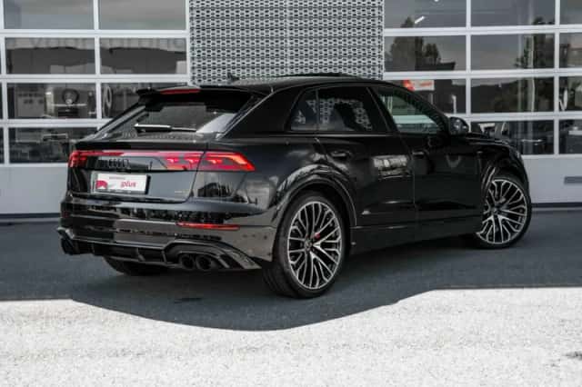 Audi Q8 (2025) thumbnail 2