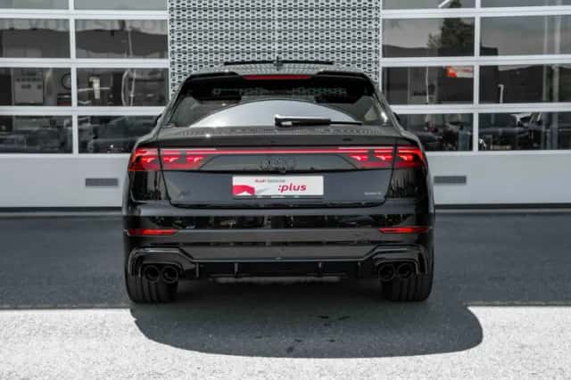 Audi Q8 (2025) thumbnail 4