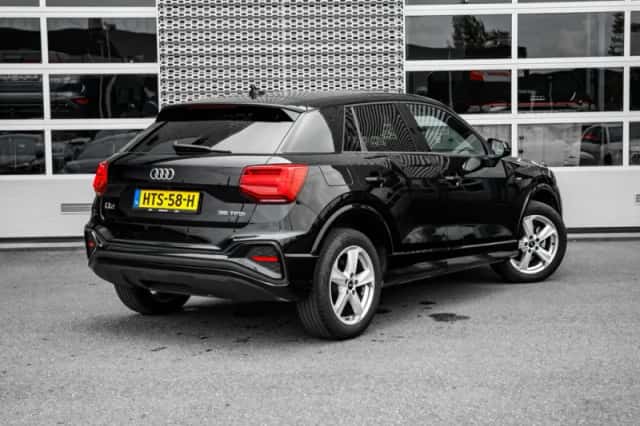 Audi Q2 (2025) thumbnail 2