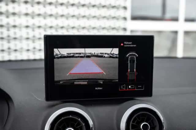 Audi Q2 (2025) thumbnail 37