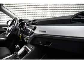 Audi Q3 (2020) thumbnail 17