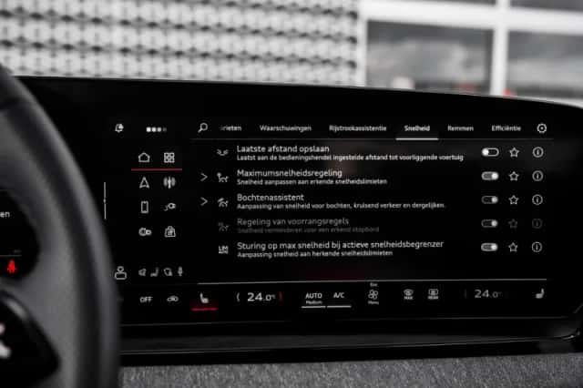 Audi Q6 e-tron (2025) thumbnail 39