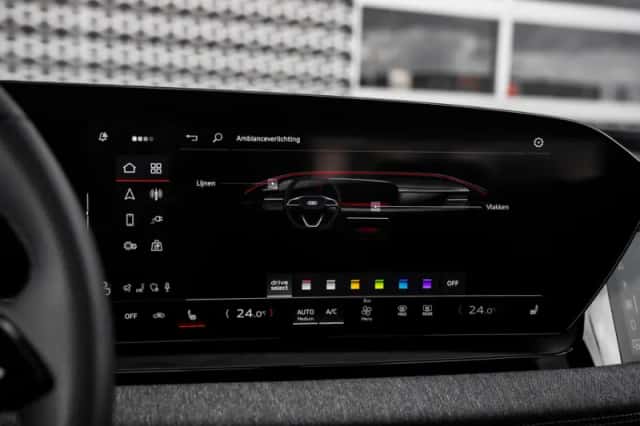 Audi Q6 e-tron (2025) thumbnail 42