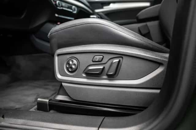 Audi Q5 (2025) thumbnail 24