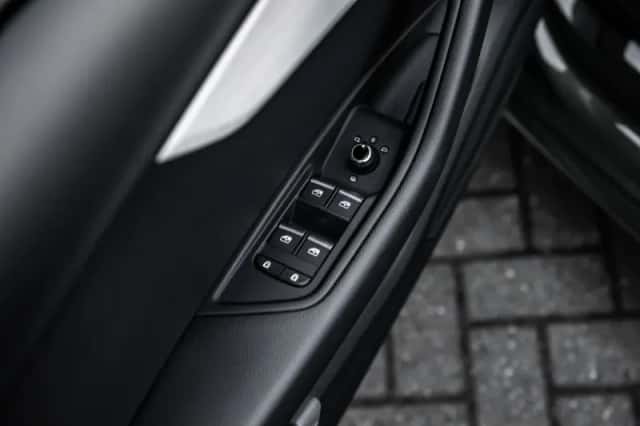 Audi A4 (2024) thumbnail 20