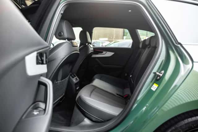 Audi A4 (2024) thumbnail 21