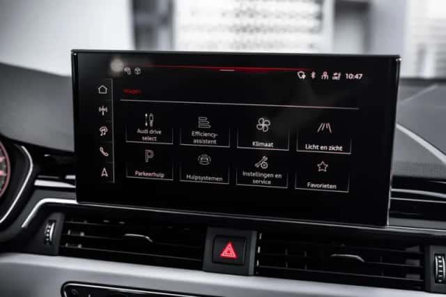Audi A4 (2024) thumbnail 29