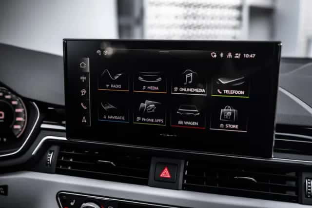 Audi A4 (2024) thumbnail 33
