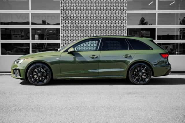 Audi A4 (2024) thumbnail 5