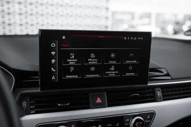 Audi A4 (2024) thumbnail 22
