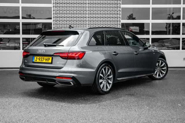 Audi A4 (2024) thumbnail 2