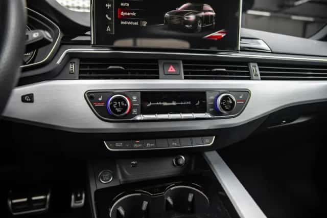 Audi A4 (2024) thumbnail 23