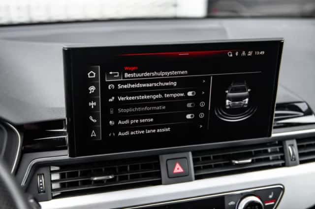 Audi A4 (2024) thumbnail 29