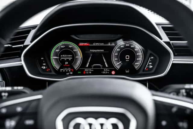 Audi Q3 (2022) thumbnail 11