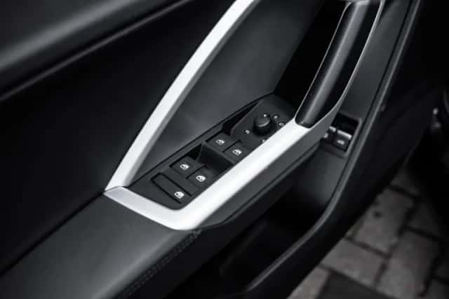 Audi Q3 (2022) thumbnail 18
