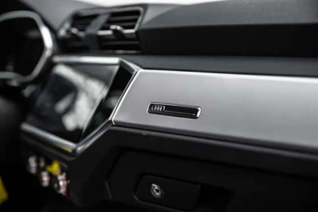 Audi Q3 (2022) thumbnail 27