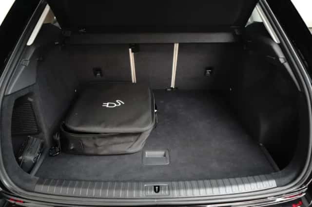 Audi Q3 (2021) thumbnail 14