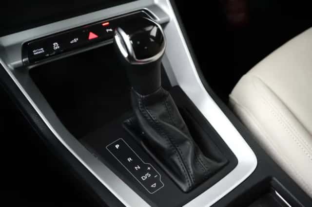 Audi Q3 (2021) thumbnail 29