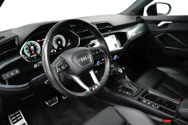 Audi Q3 (2023) thumbnail 20