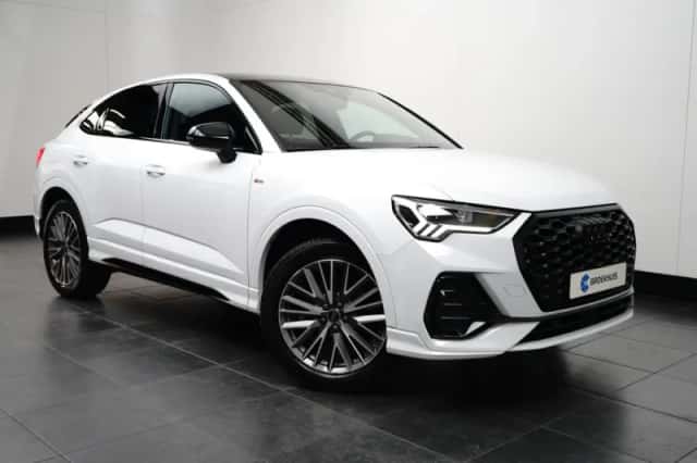 Audi Q3 (2023) thumbnail 3