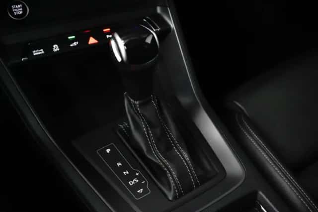 Audi Q3 (2023) thumbnail 30