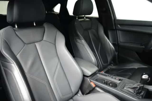 Audi Q3 (2023) thumbnail 6