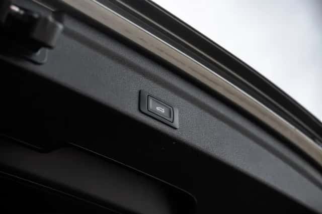 Audi Q3 (2022) thumbnail 15