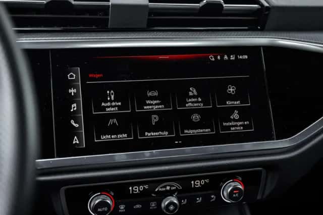 Audi Q3 (2022) thumbnail 28