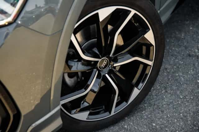 Audi Q3 (2022) thumbnail 7